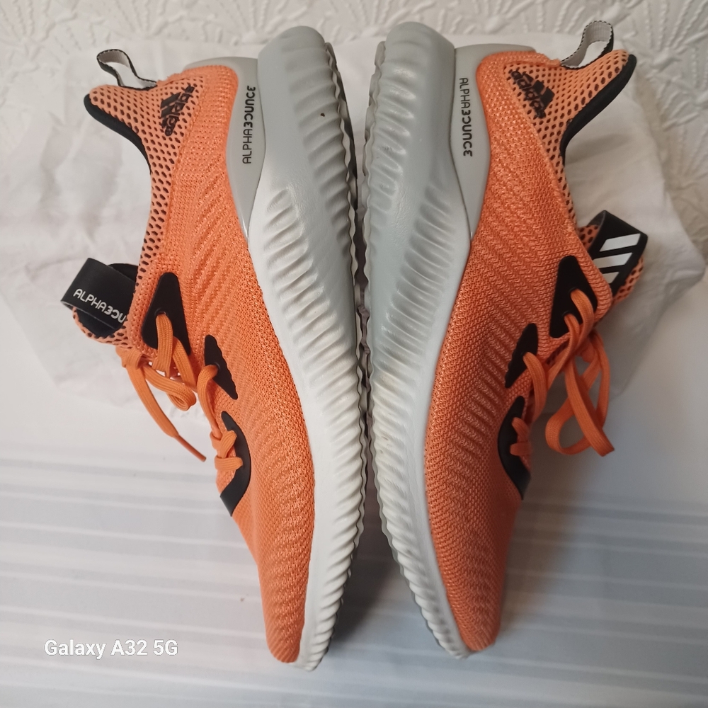 Adidas Alpha Bounce 3 Atheletic Men Size 10 Peach and Black Sneakers - Picture 10 of 14